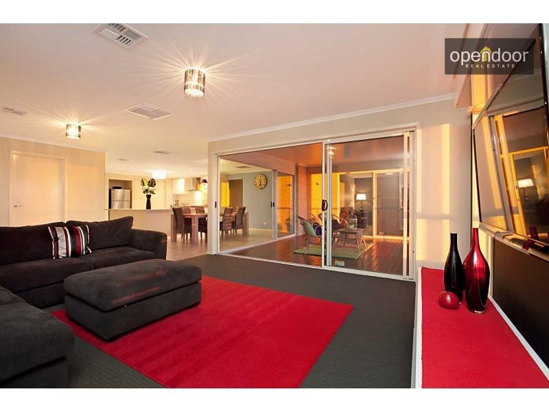 103 Grand Boulevard, Seaford Rise SA 5169