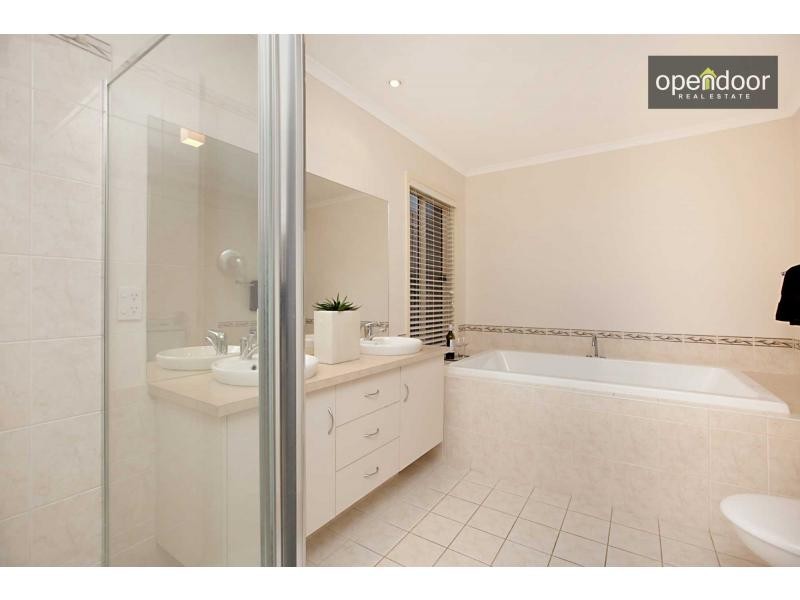 103 Grand Boulevard, Seaford Rise SA 5169