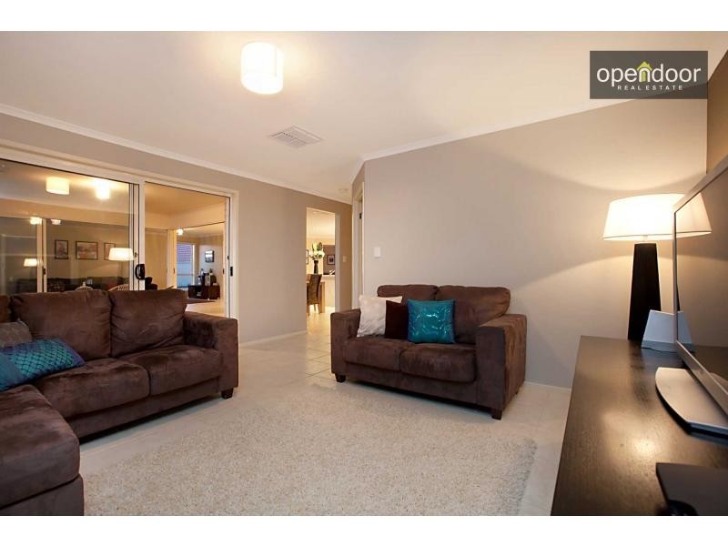 103 Grand Boulevard, Seaford Rise SA 5169