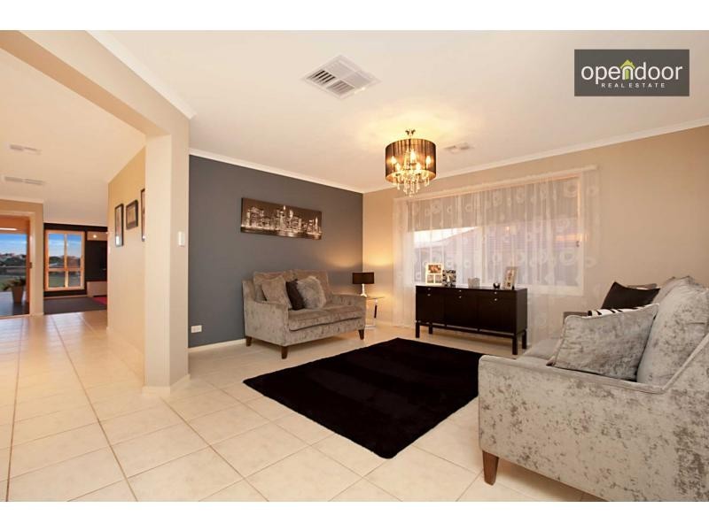 103 Grand Boulevard, Seaford Rise SA 5169