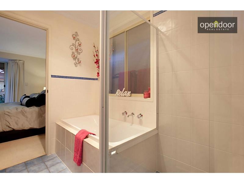 7/102 Pennys Hill Road, Hackham SA 5163