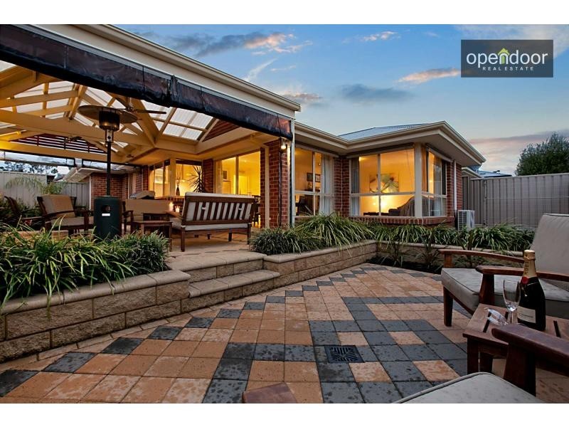 7/102 Pennys Hill Road, Hackham SA 5163