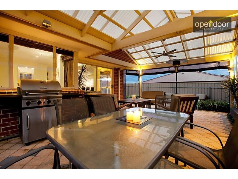 7/102 Pennys Hill Road, Hackham SA 5163
