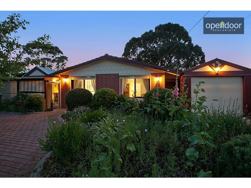 17 Rosemary Terrace, Morphett Vale SA 5162