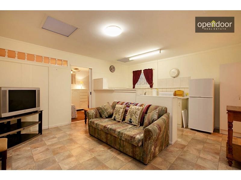 17 Rosemary Terrace, Morphett Vale SA 5162