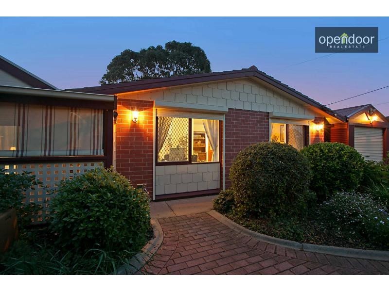 17 Rosemary Terrace, Morphett Vale SA 5162