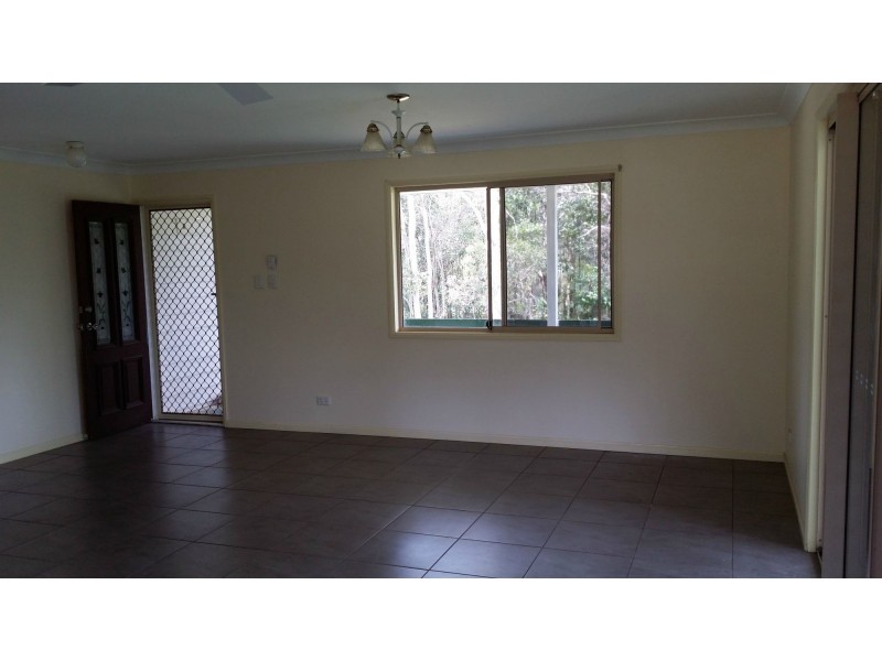 11 – 13 Folwell Street, Russell Island QLD 4184