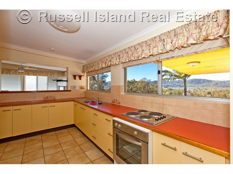 Russell Island QLD 4184