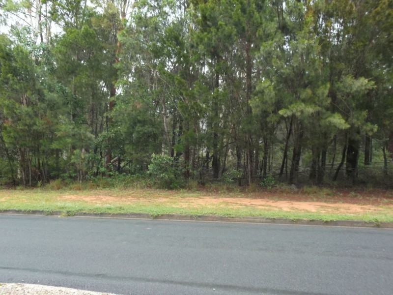 106 Centre Road, Russell Island QLD 4184