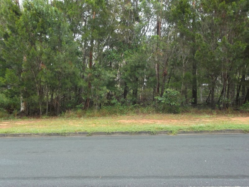 106 Centre Road, Russell Island QLD 4184