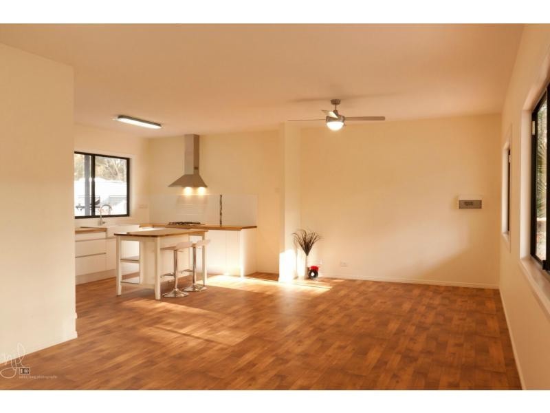 Russell Island QLD 4184