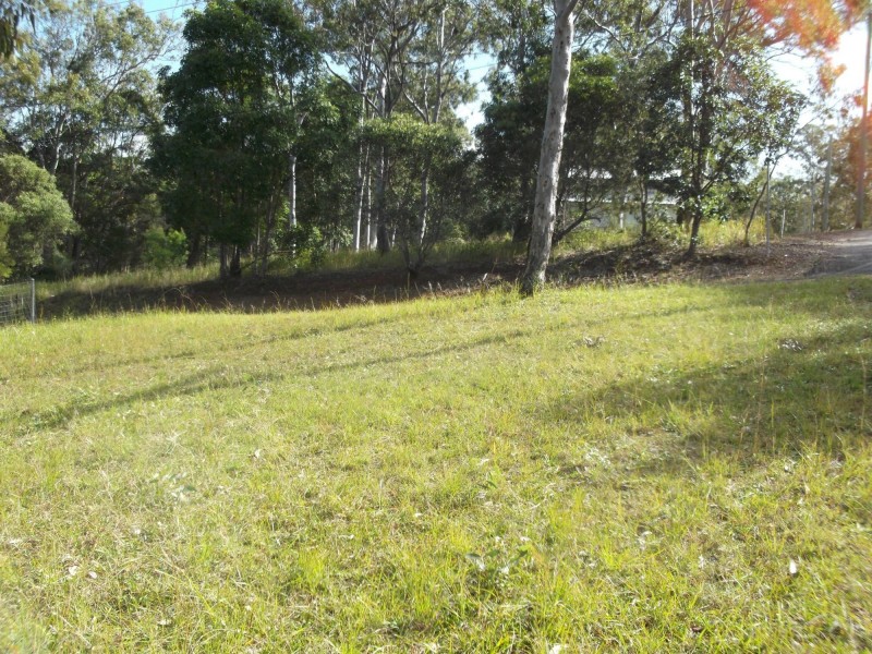 64 Crescent Drive, Russell Island QLD 4184