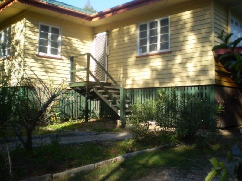 60 Lea-Weena Avenue, Russell Island QLD 4184