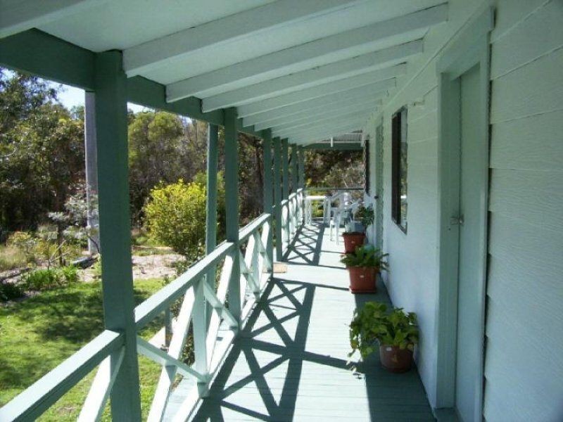 24 Inlet Street, Russell Island QLD 4184