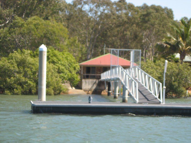 Russell Island QLD 4184