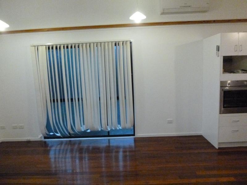 32 Crescent Drive, Russell Island QLD 4184