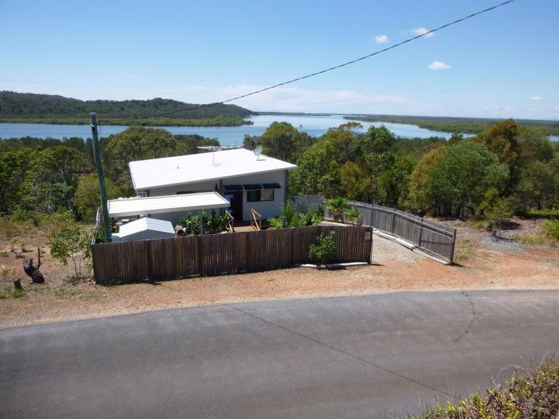 32 Crescent Drive, Russell Island QLD 4184