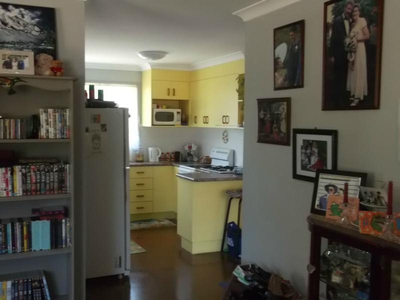 16 Sapphire Street, Russell Island QLD 4184