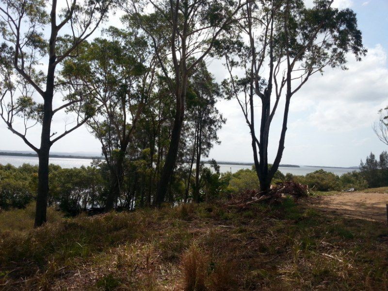 62 Deenya Parade, Russell Island QLD 4184