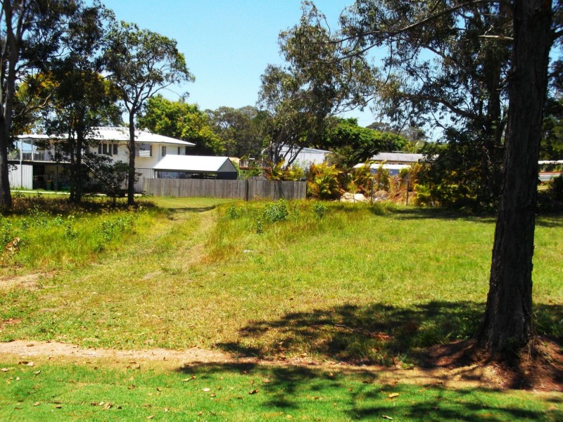 21 Hill Street, Russell Island QLD 4184