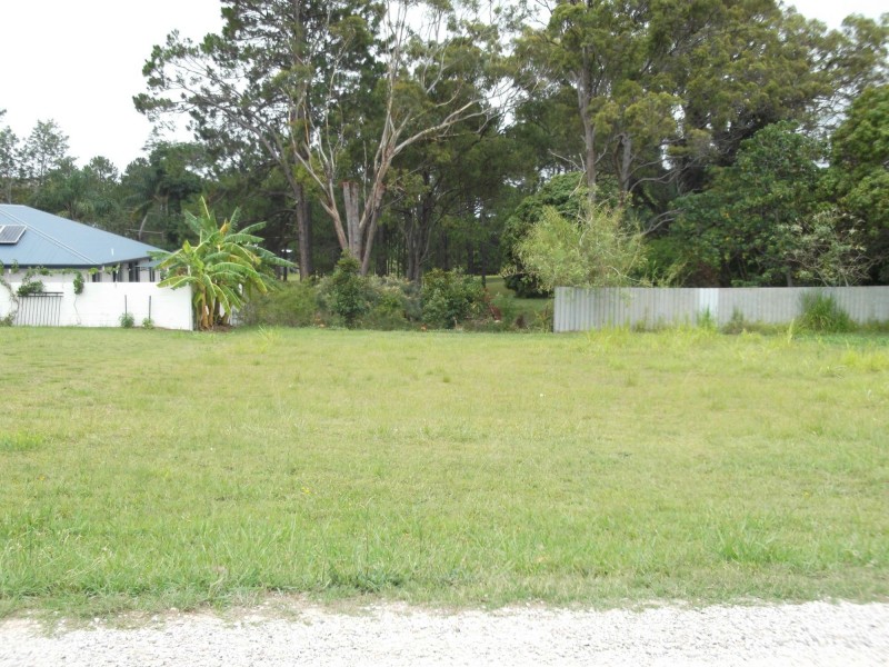 8 Banksia Street, Russell Island QLD 4184