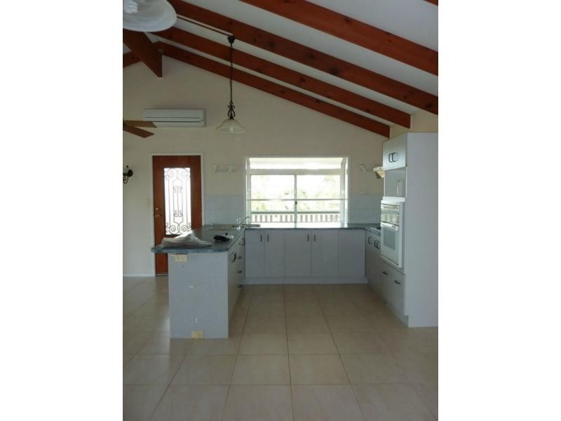 Russell Island QLD 4184