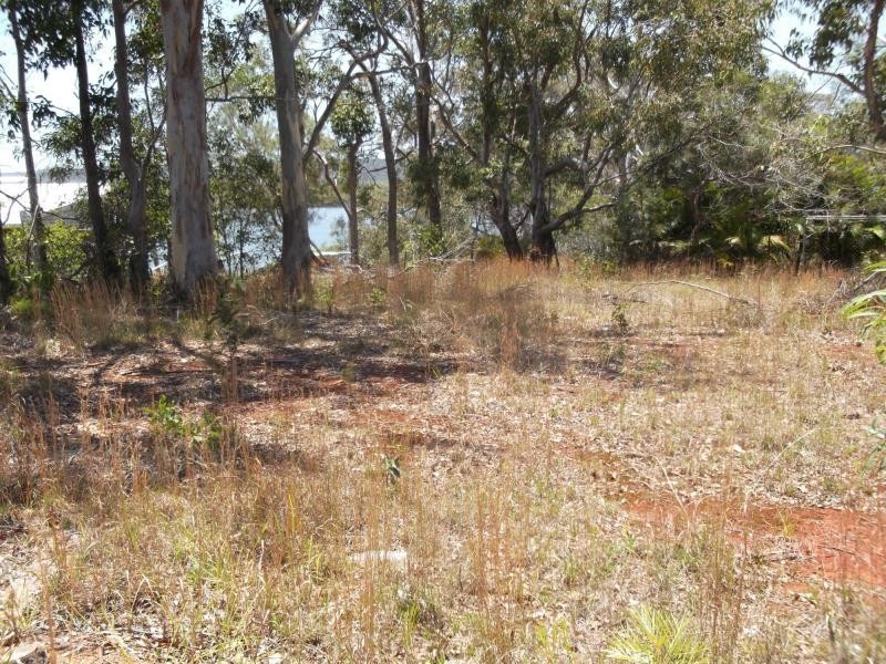 102 Minjerriba Road, Russell Island QLD 4184