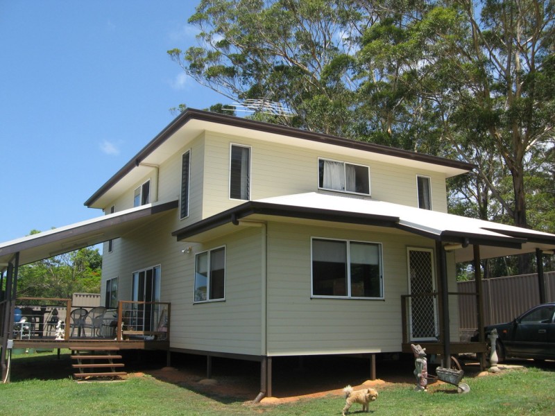 4 Breeze Street, Russell Island QLD 4184