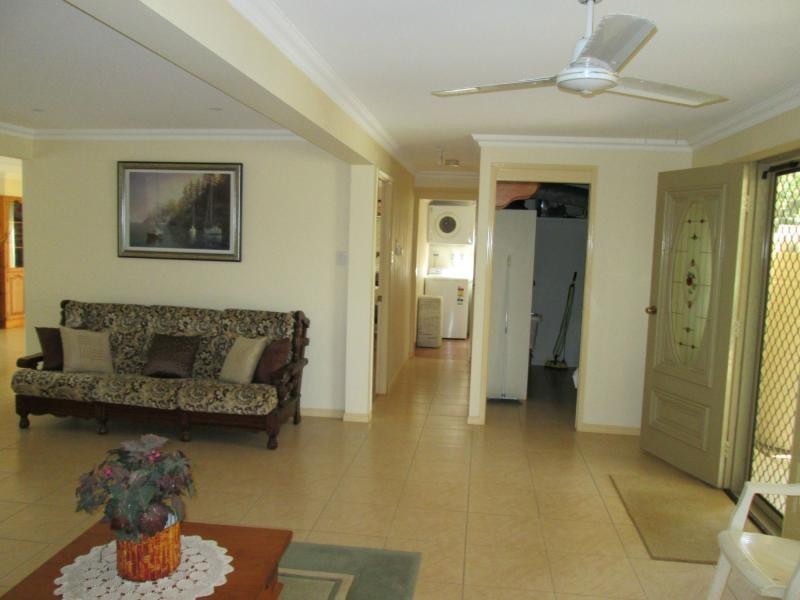 14 Oasis Drive, Russell Island QLD 4184