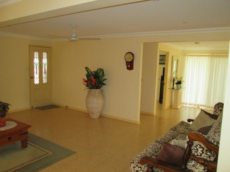 14 Oasis Drive, Russell Island QLD 4184