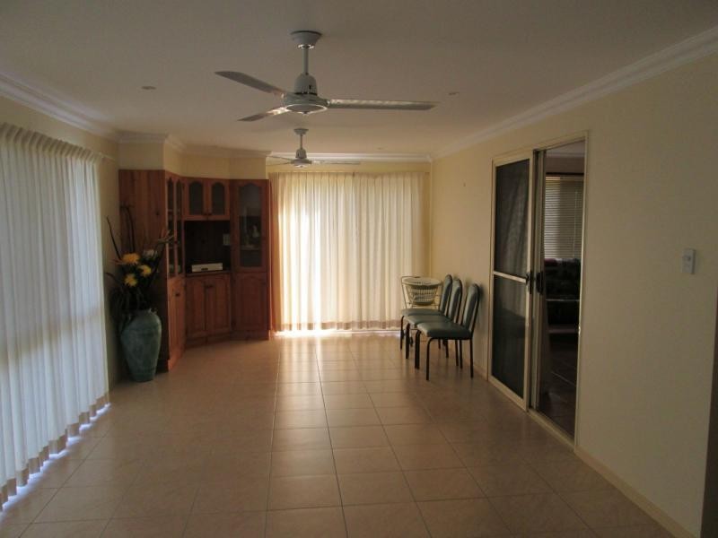 14 Oasis Drive, Russell Island QLD 4184