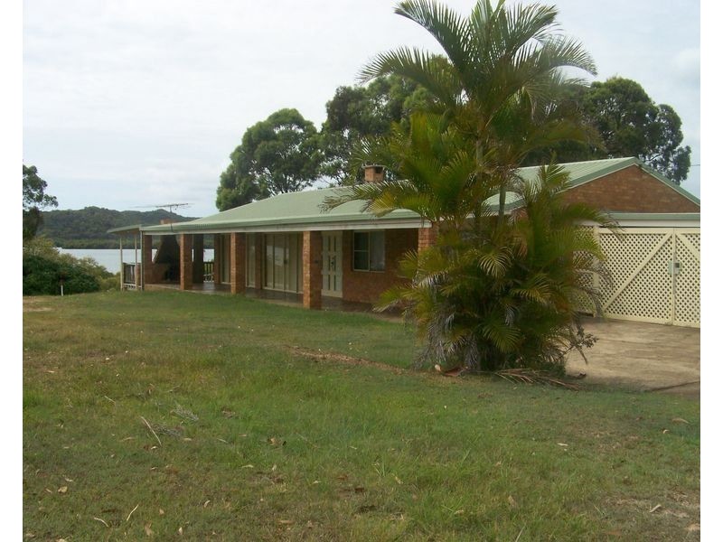 70 Canaipa Point Drive, Russell Island QLD 4184