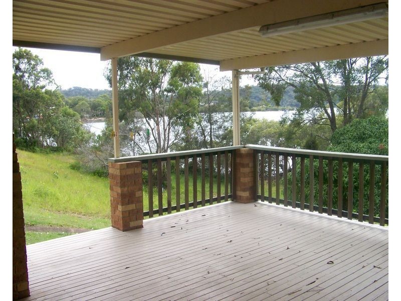 70 Canaipa Point Drive, Russell Island QLD 4184