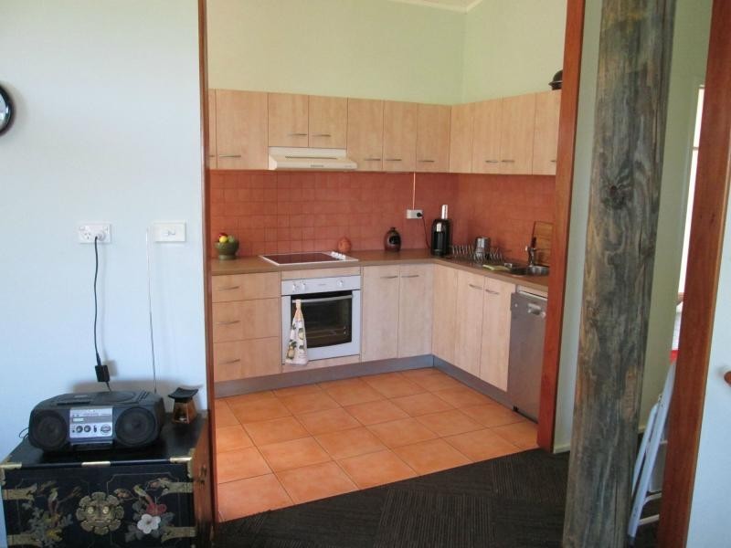 27 Aquamarine Avenue, Russell Island QLD 4184