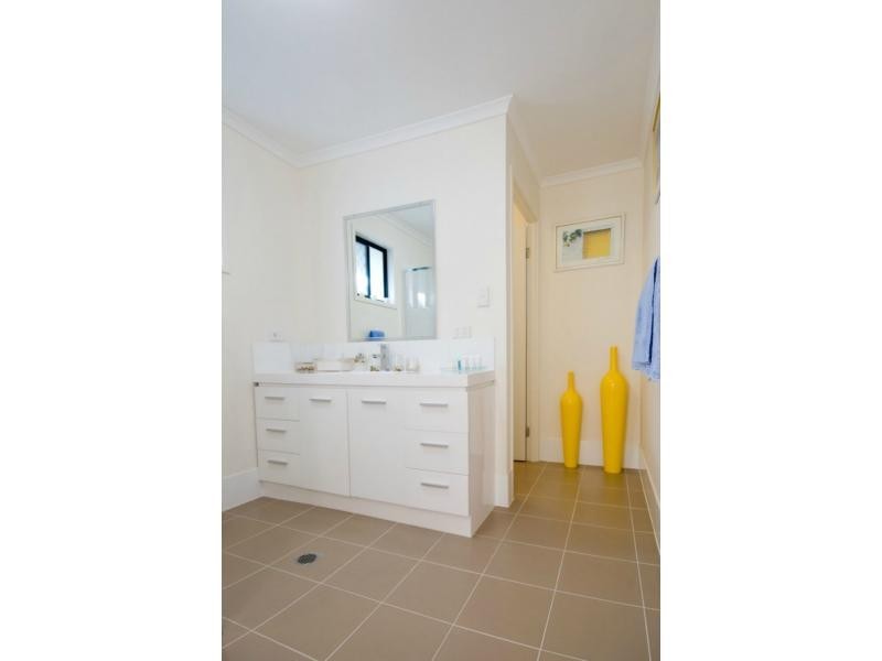 Russell Island QLD 4184