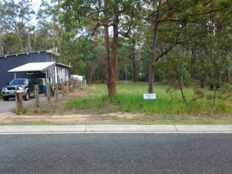 38 Channel Street, Russell Island QLD 4184