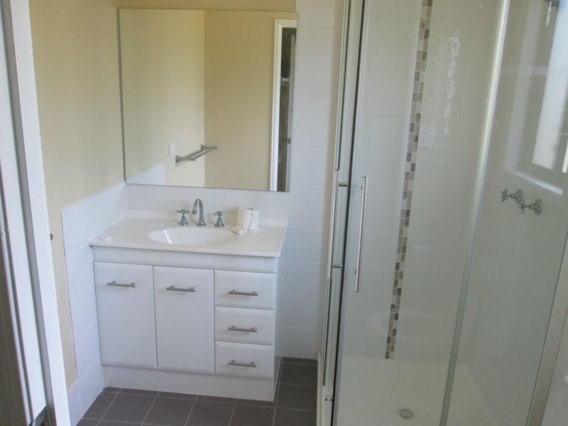 9 Sarmar Street, Russell Island QLD 4184