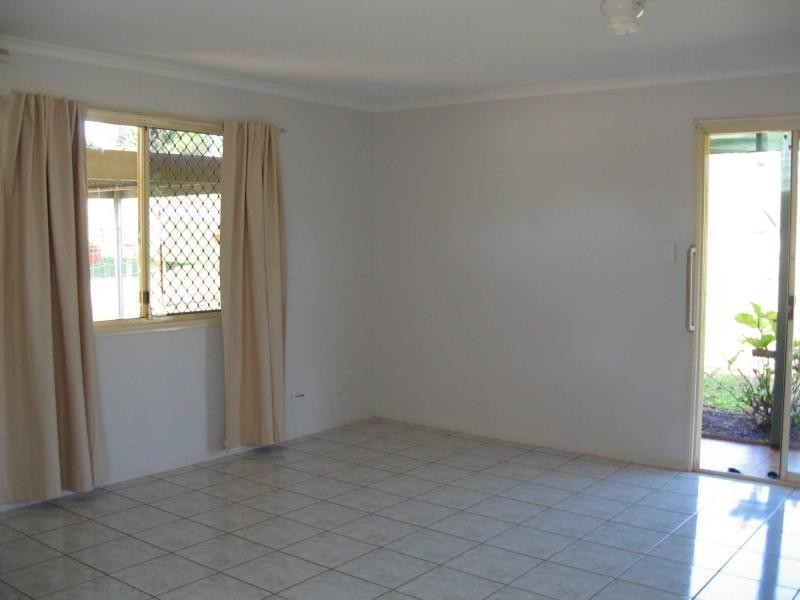 25 Laurel Street, Russell Island QLD 4184