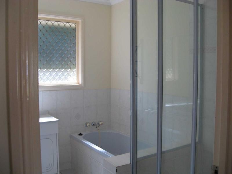 25 Laurel Street, Russell Island QLD 4184