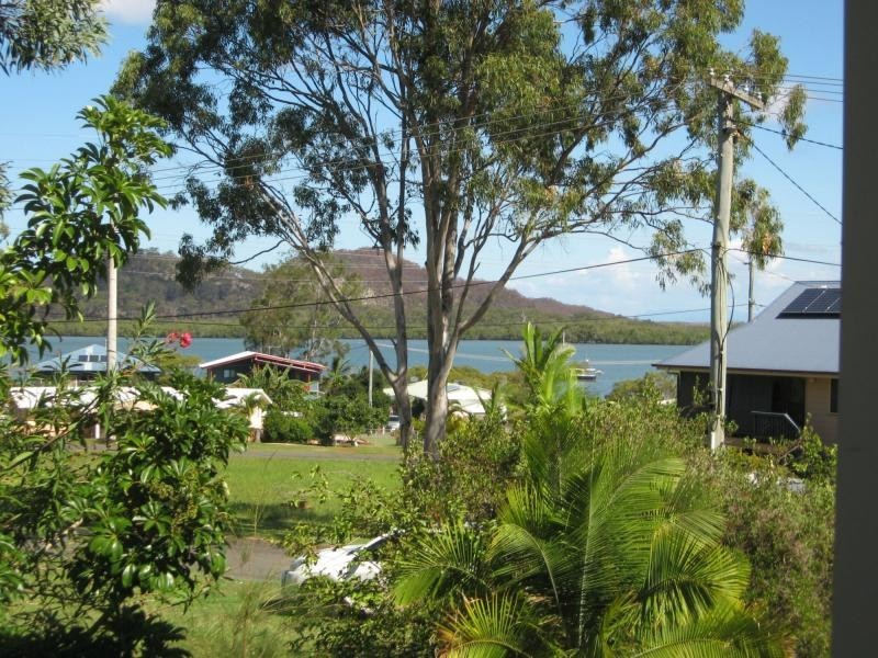 Russell Island QLD 4184