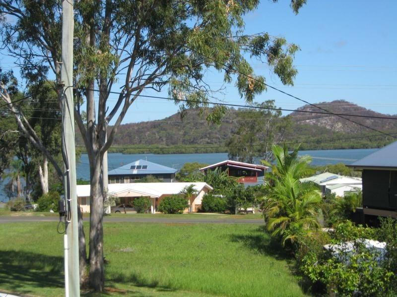 Russell Island QLD 4184