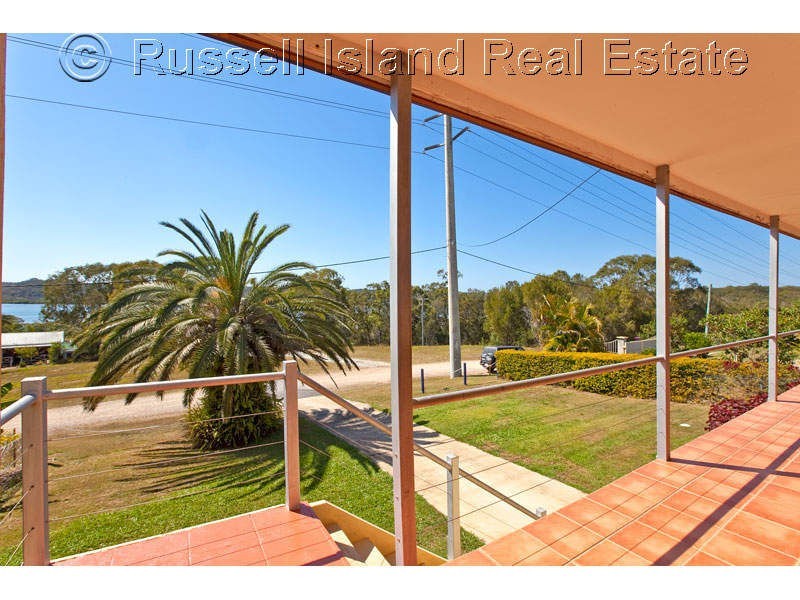 6 Inlet Avenue, Russell Island QLD 4184