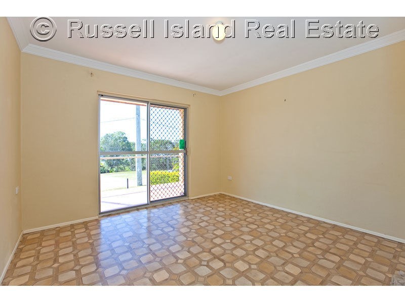 6 Inlet Avenue, Russell Island QLD 4184