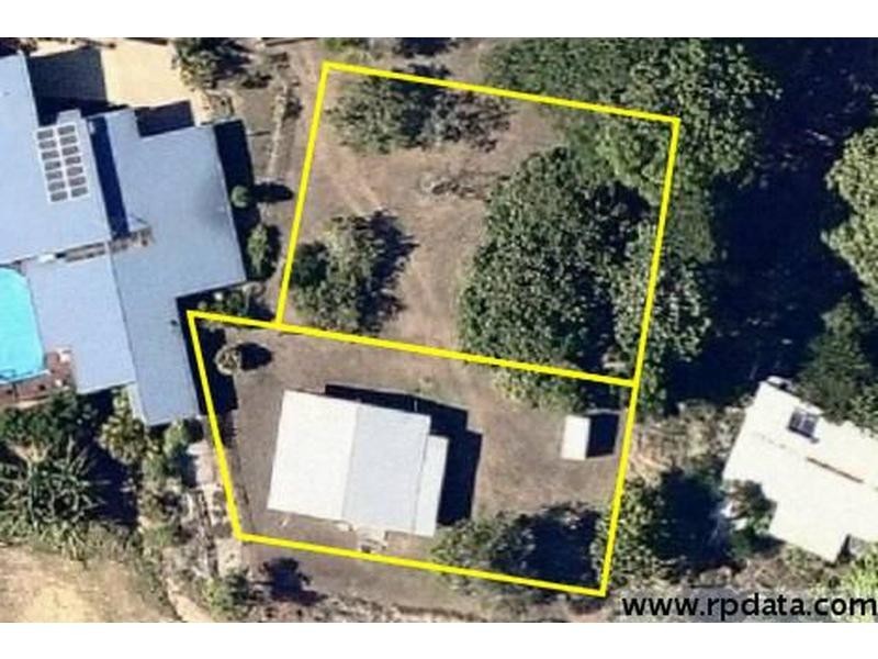 24 Mark Road, Russell Island QLD 4184