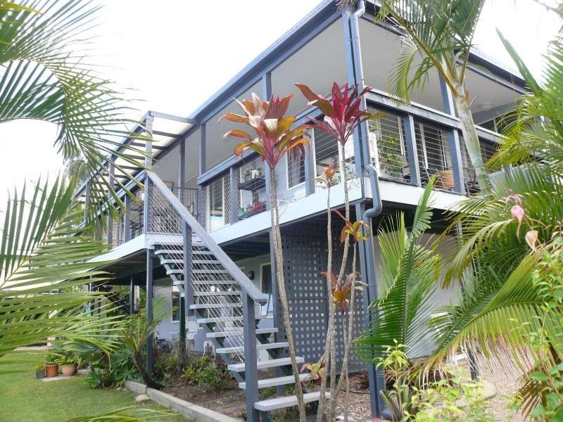8 Mawarra Street, Macleay Island QLD 4184