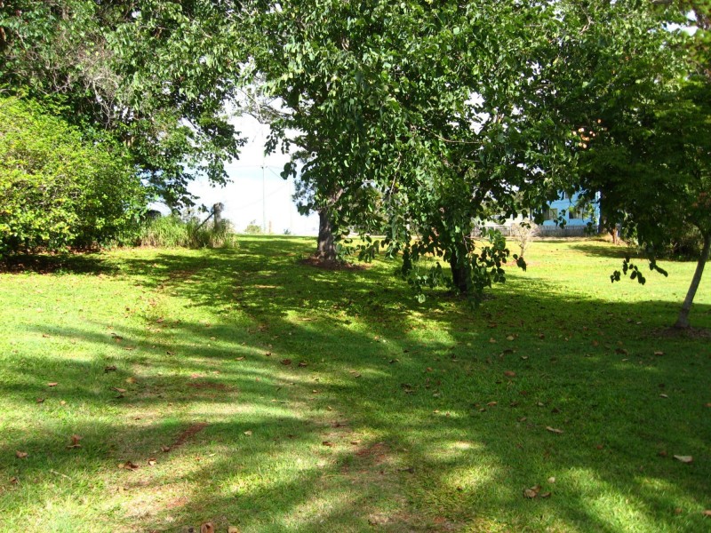 1 Canaipa Point Drive, Russell Island QLD 4184