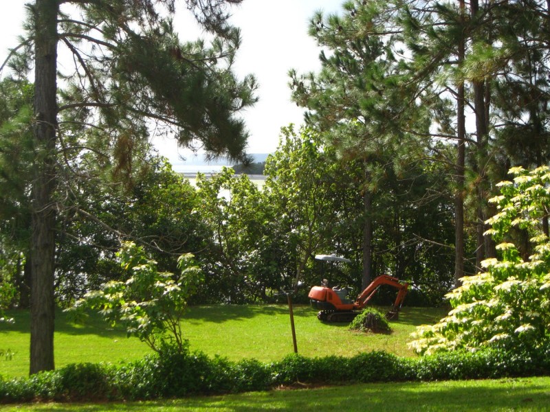 1 Canaipa Point Drive, Russell Island QLD 4184