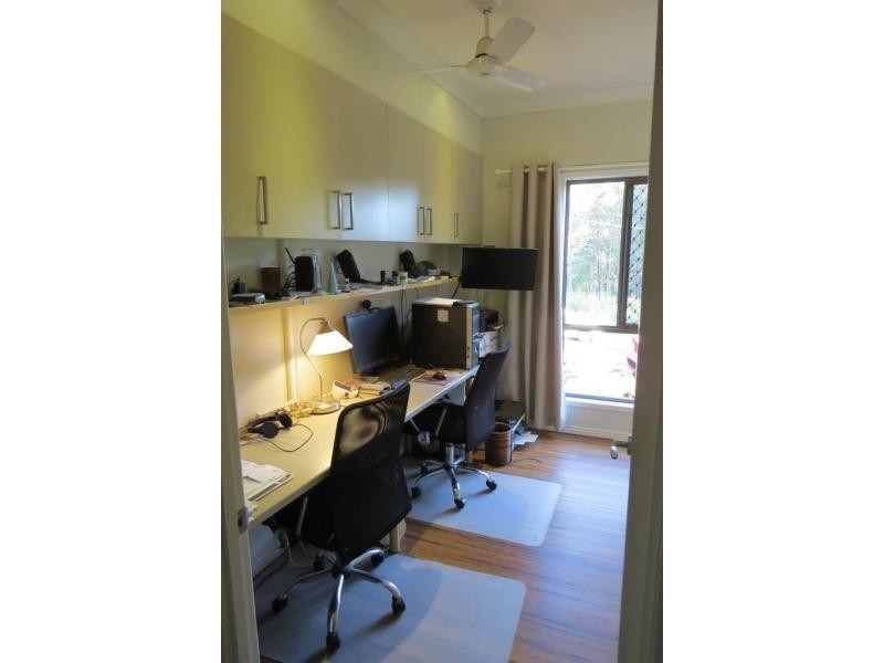21 Fiji Street, Russell Island QLD 4184