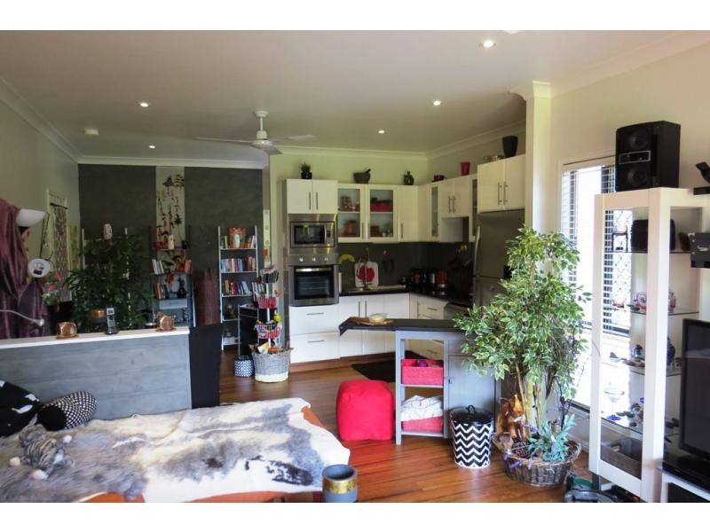 21 Fiji Street, Russell Island QLD 4184
