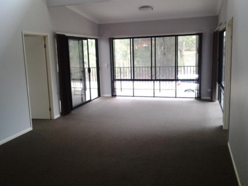 20 Saturn Street, Russell Island QLD 4184